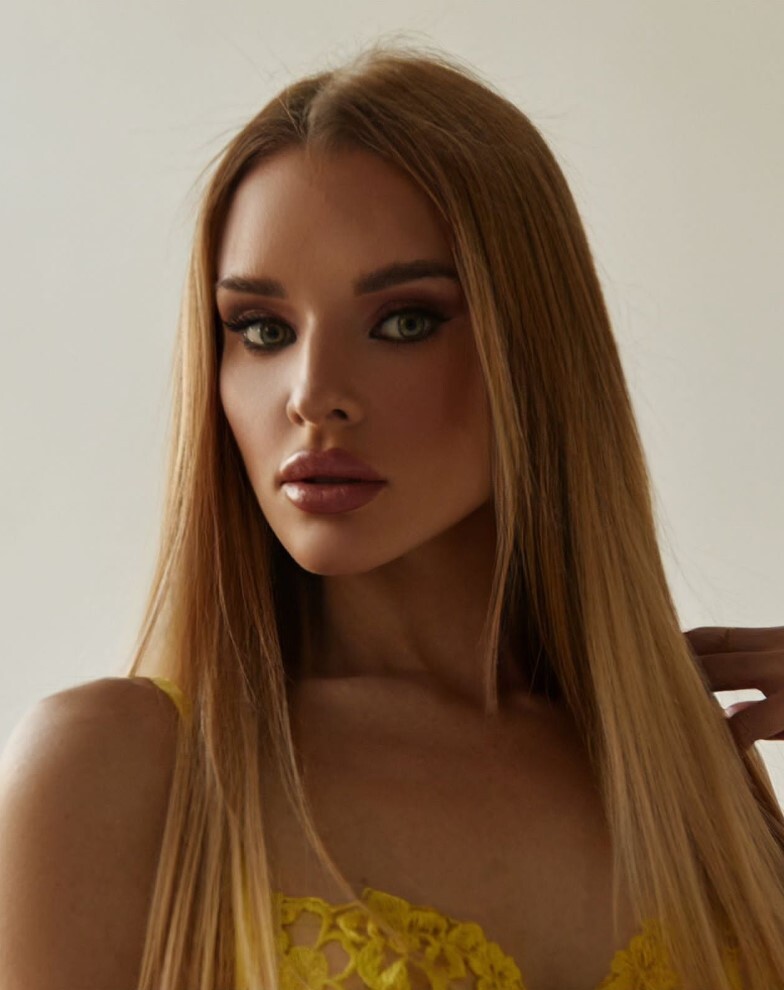 Путана Санкт-Петербурга Катя +7(981)136-33-84