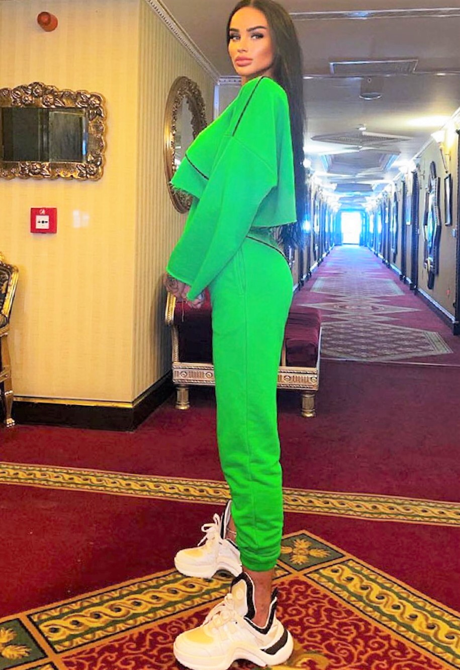 Шлюха Питера Лена +7(911)263-24-68 метро Площадь Ленина