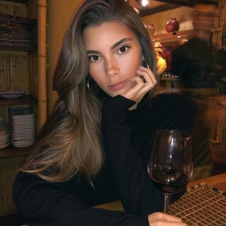 Света индивидуалка Санкт-Петербурга у метро Спортивная черные индивидуалки